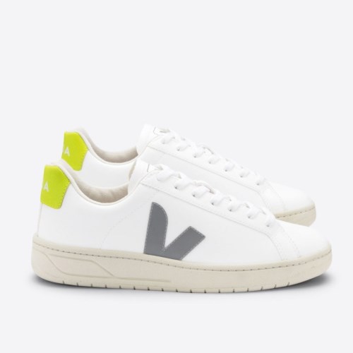 Veja Urca CWL Mens Trainers White/Grey/Green UK 99486